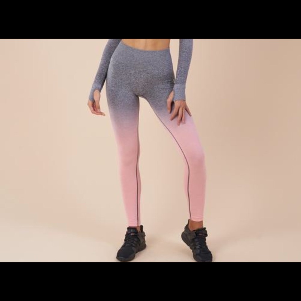 gray and pink ombré gymshark leggings!